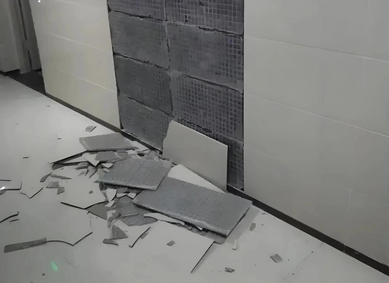 ◆装修作者:黄永强预算十万，最后花了二十万工头说这个必须用好的那个