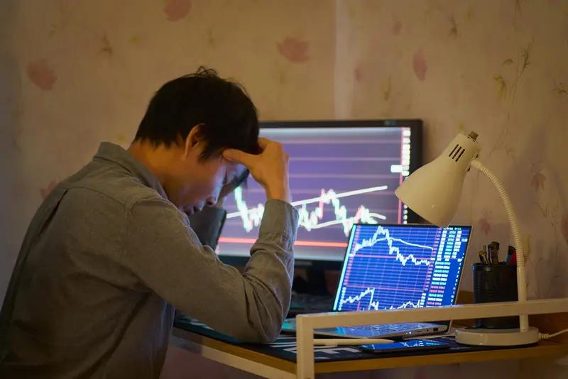 炒股盈利的易和难炒股确是阶段盈利易，经常性获利难。我见过太多人，