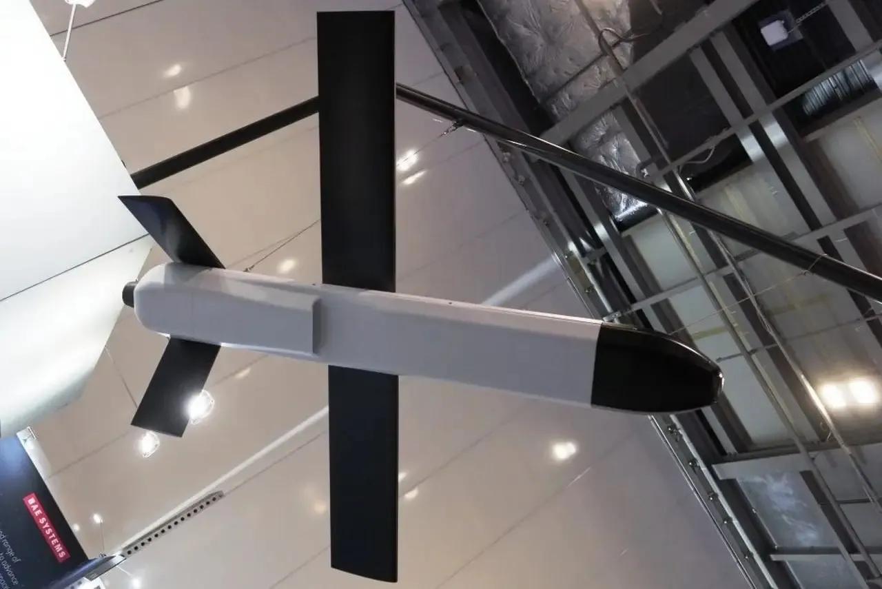 成立于2024年底的英国初创公司剑桥航空航天公司在伦敦举行的DSEI-202