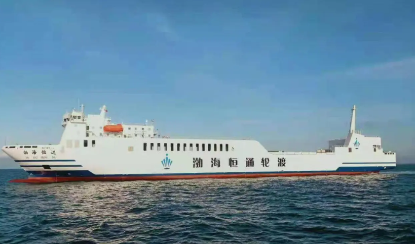 摆脱美军侦察机跟踪后，8艘巨轮在福建外海集结，地图上出现震撼一幕！最新公布的A