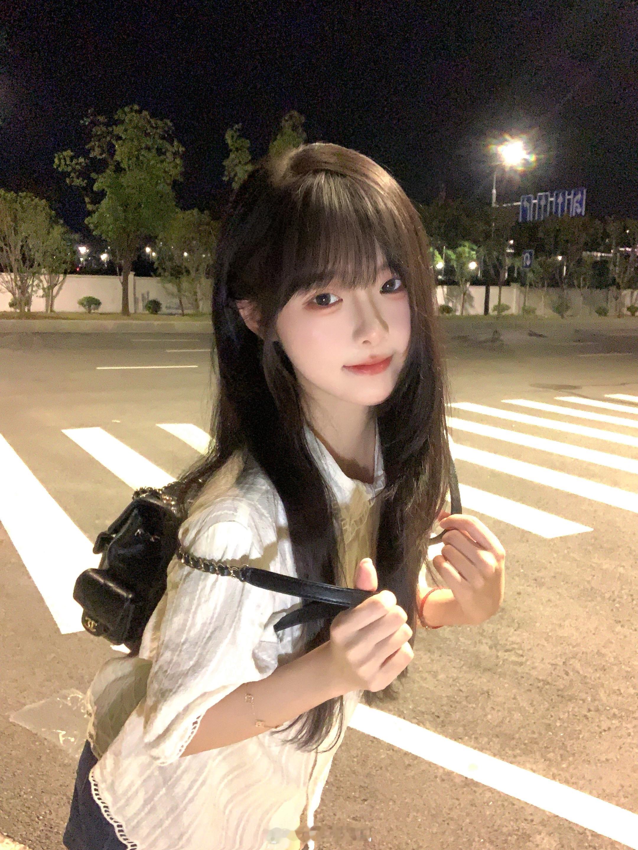 我接受任何人的离开因为重要的人会一直在我身边​​​