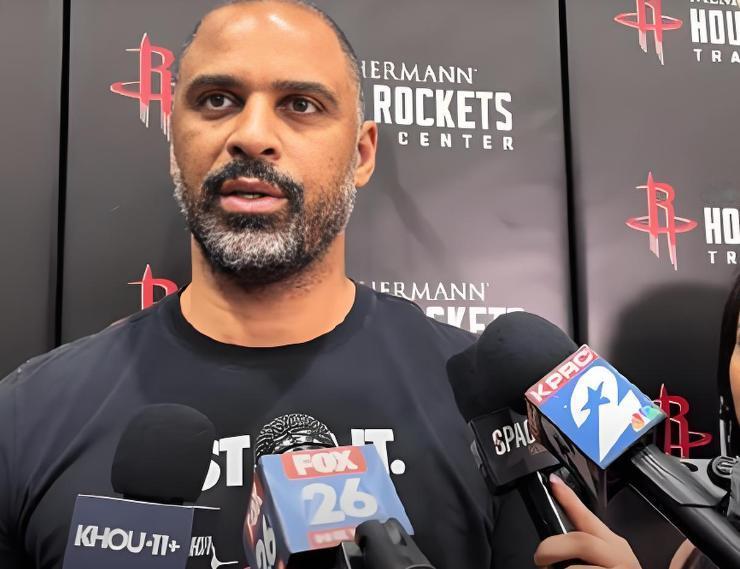 季后赛怎么打湖人，乌度卡你是真敢说啊火箭和湖人的首轮大战大家也都知道了。没有