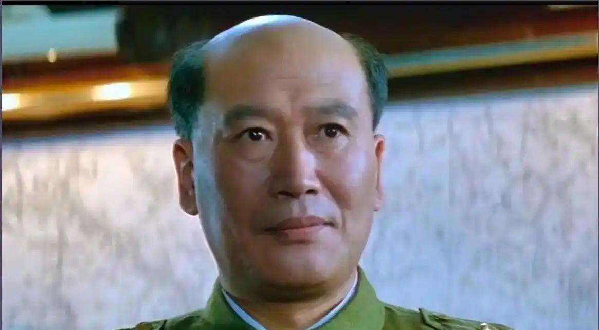 白崇禧为什么服李宗仁一辈子？因为每年过年，李宗仁都在老家做一件事：把金子分给兄弟