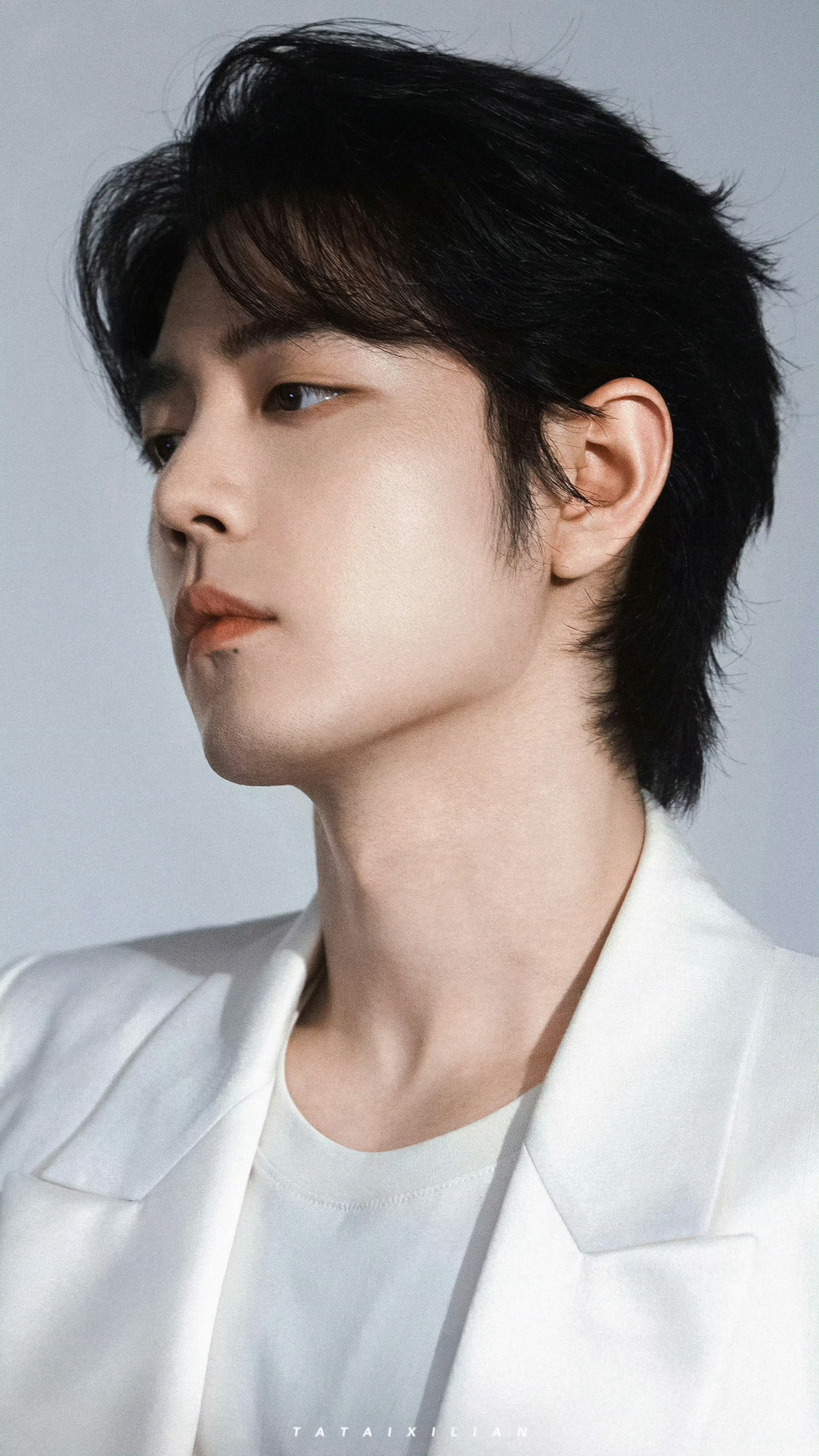 肖战你知道昨天是什么日子吗，是我想你一天的日子。