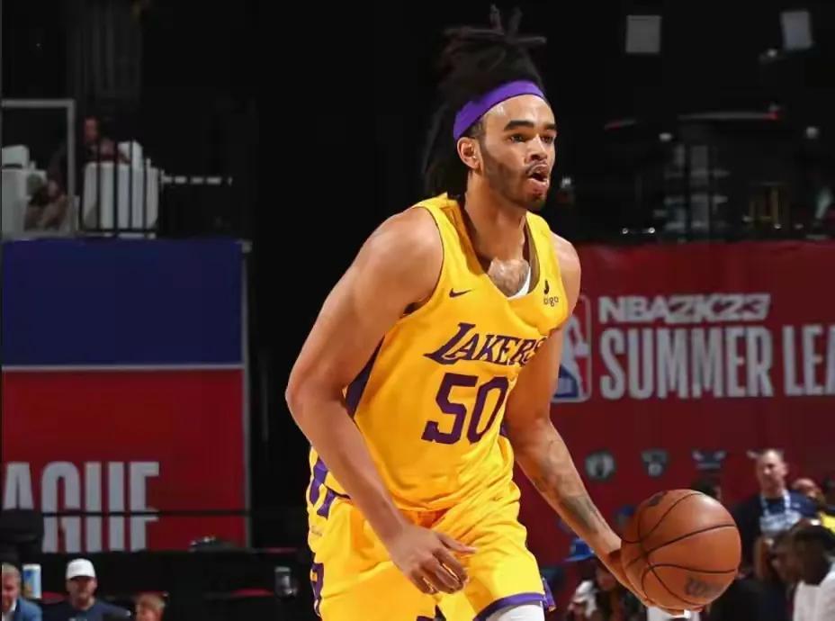 山东高速凑齐外援拼图，这个年龄、身高、体型看着靠谱萨夏·基莱亚琼斯，身高21