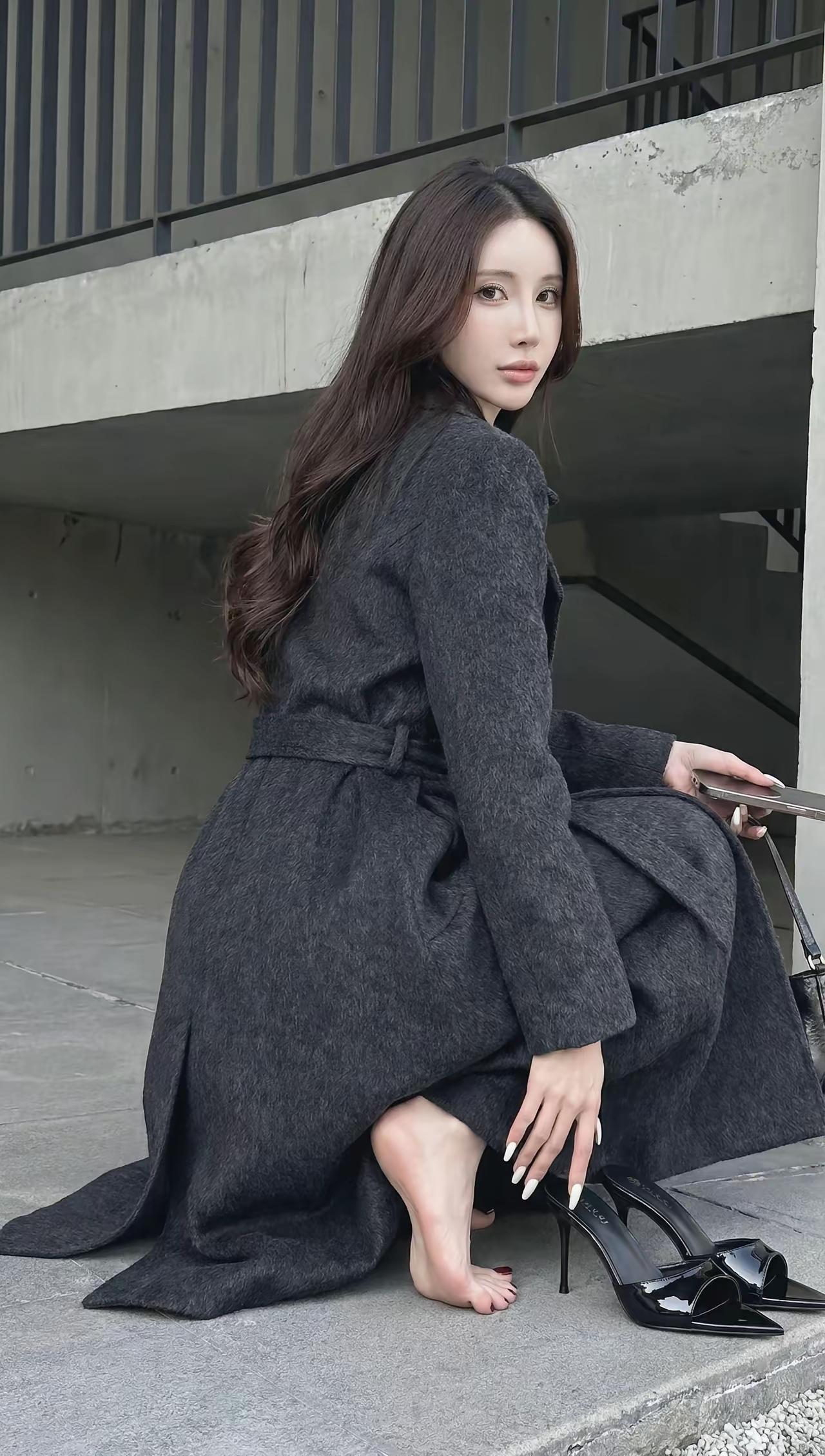 人这一生真的是太短暂了。爱上谁都没有错。