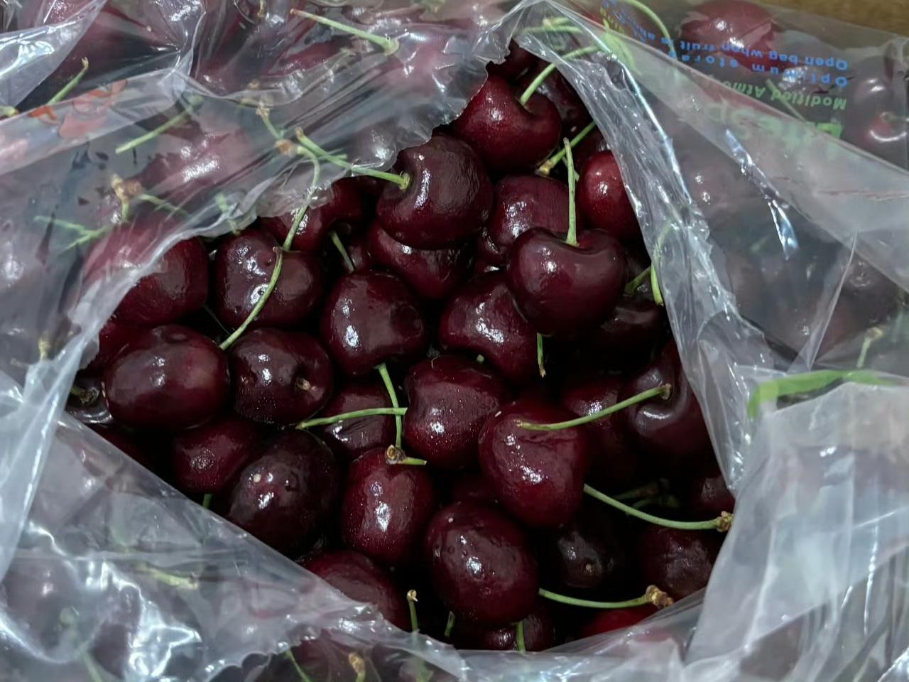 终于弄明白了为什么车厘子价格突然大跳水了不是因为不好吃，也不是它不高端了，而