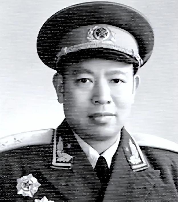 1994年，北海舰队原政委丁秋生中将走到了生命的终点，他一字一句地嘱咐儿子：“枣