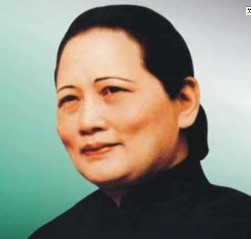 1915年，49岁孙中山决心与22岁宋庆龄成婚，梅屋夫人善意提醒会折损寿