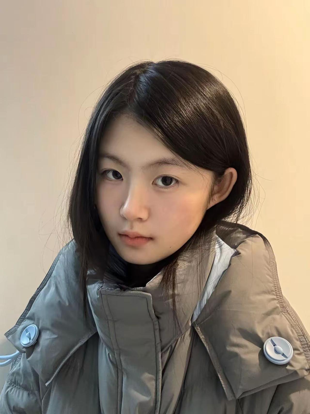 冬日穿搭指南：保暖又时尚的外套搭配冬季洋气穿搭