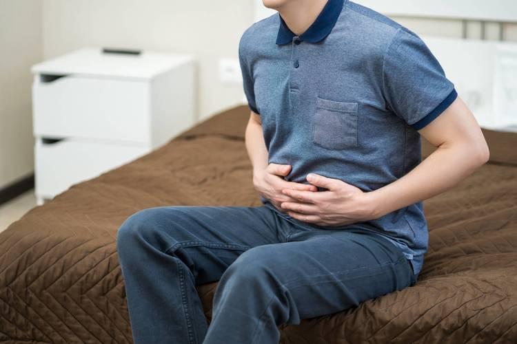 医生告诫：胃癌早期不是反胃，而是频繁出现这4症状，千万别忽视胃癌不是突然冒出