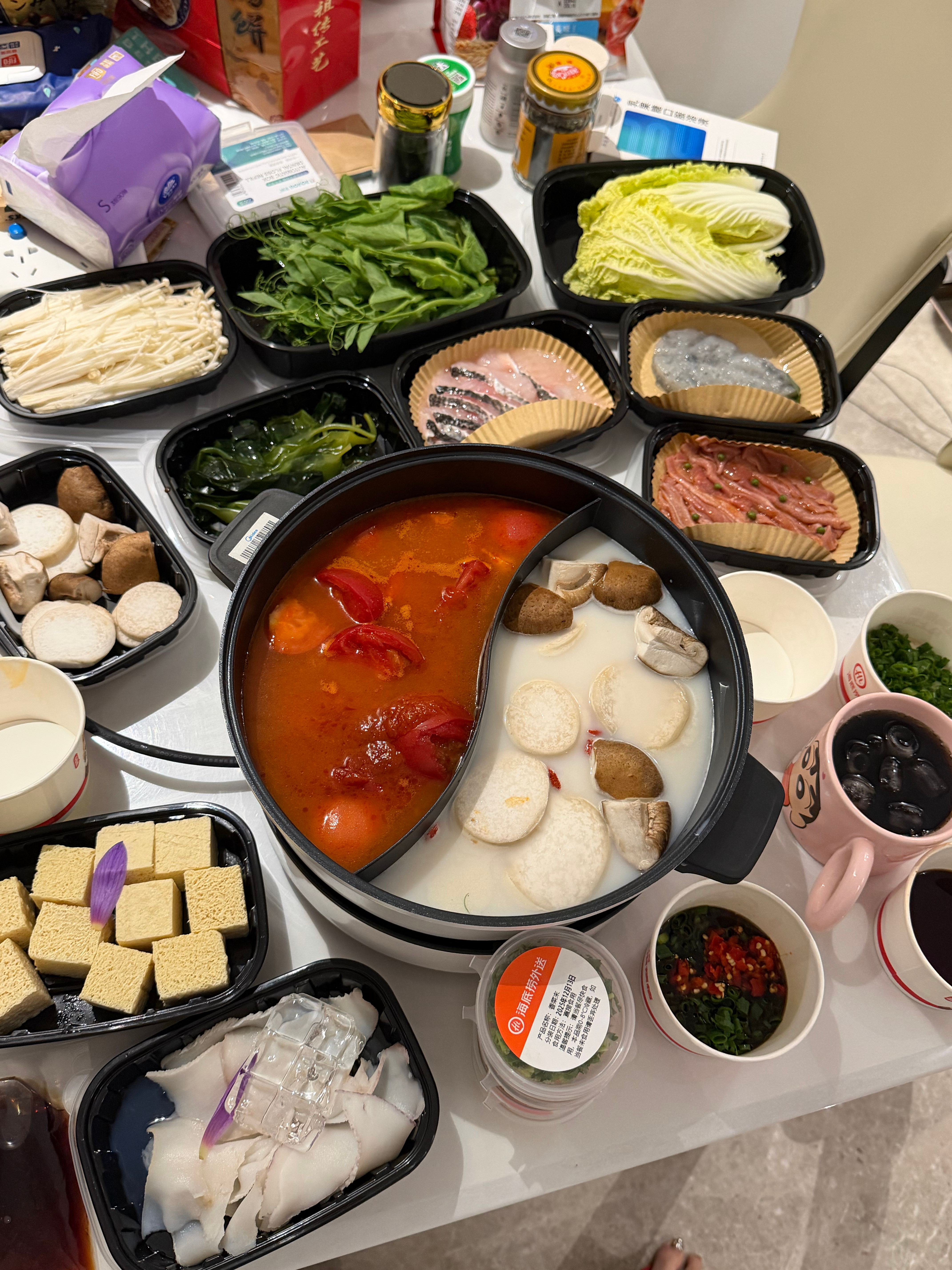 夜宵了。。。今天真的好冷巨想吃火锅