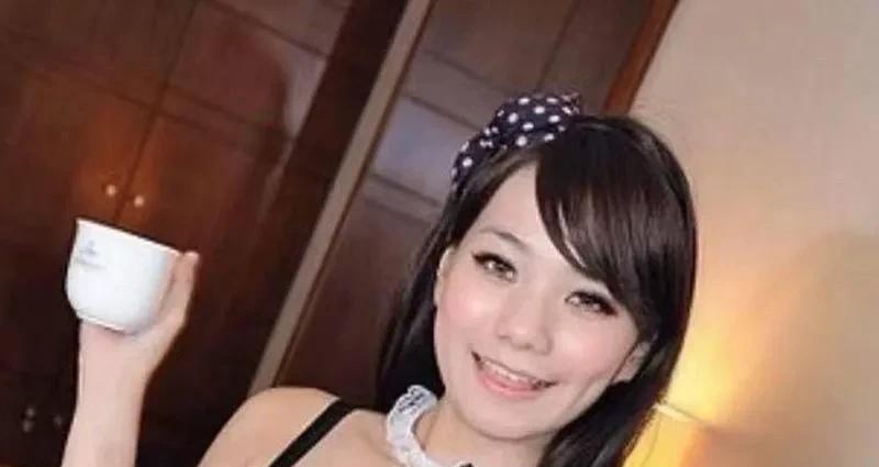 其实，马筱梅没有整容前反而更漂亮一些，以前的她看着有种野性美，又纯又欲的，现在的