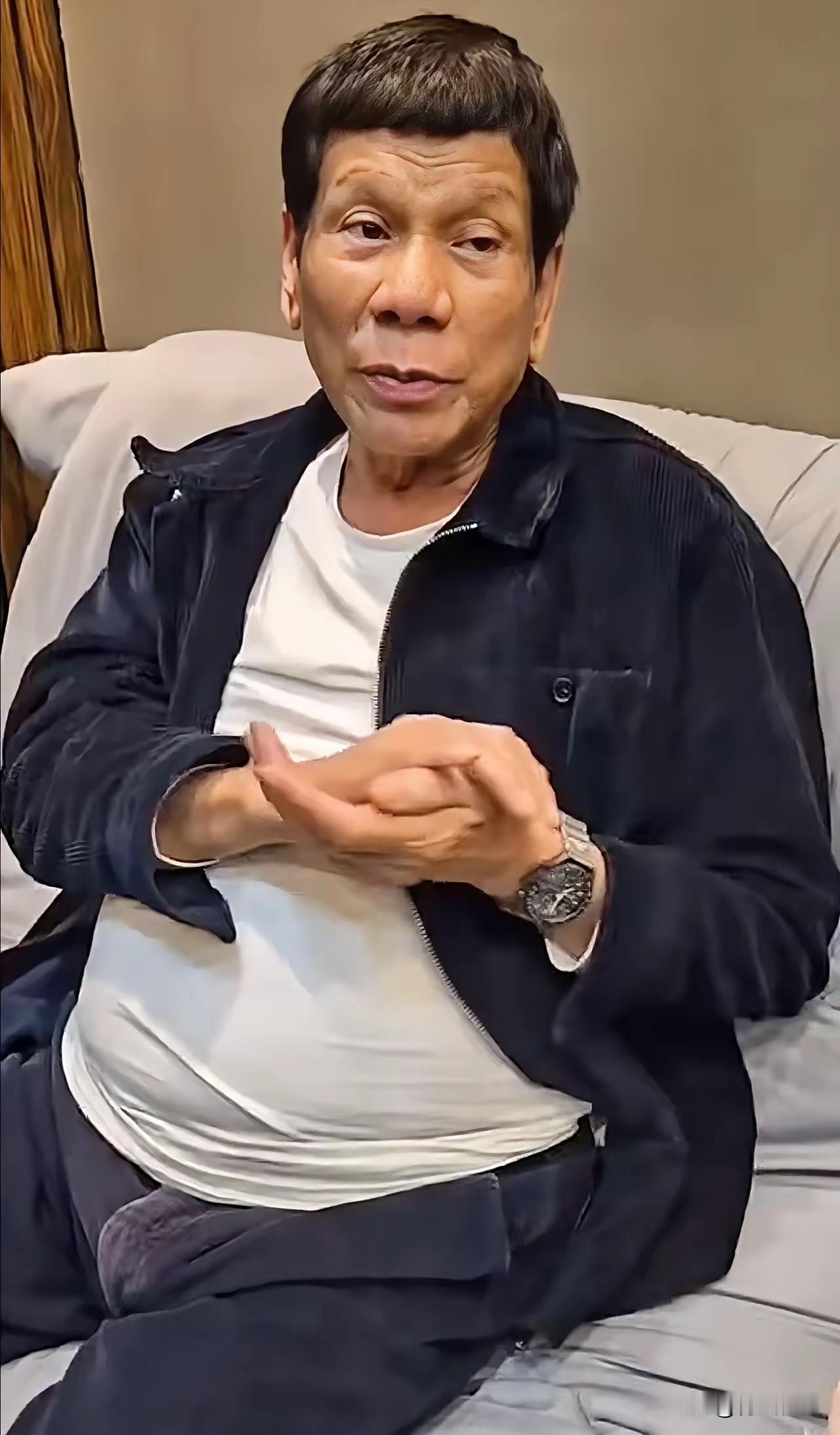 菲律宾这回是真热闹了！马科斯和杜特尔特这两大家族从当年的“政治联姻”到如今彻底撕