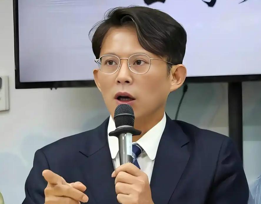 台“民众党”发布声明，3月30日，针对国民党主席郑丽文即将于4月7日率团访陆