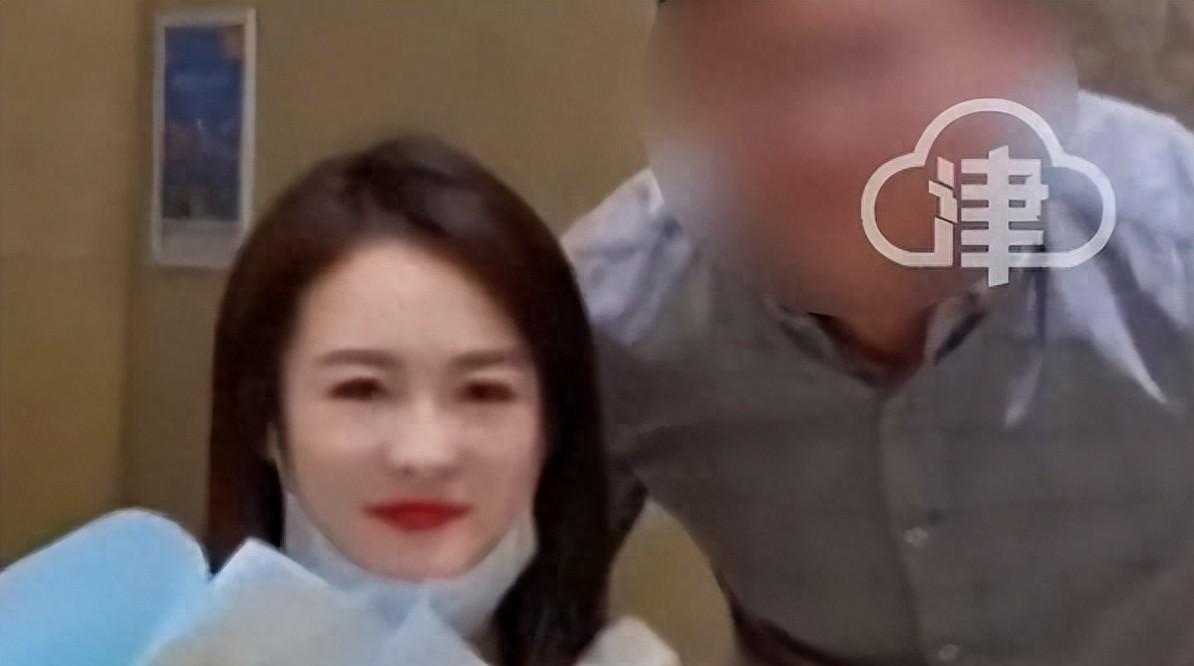 “远离渣男！”河北一美女网红因车祸高位截瘫，治疗期间被年轻男医生追求，恋爱后女子