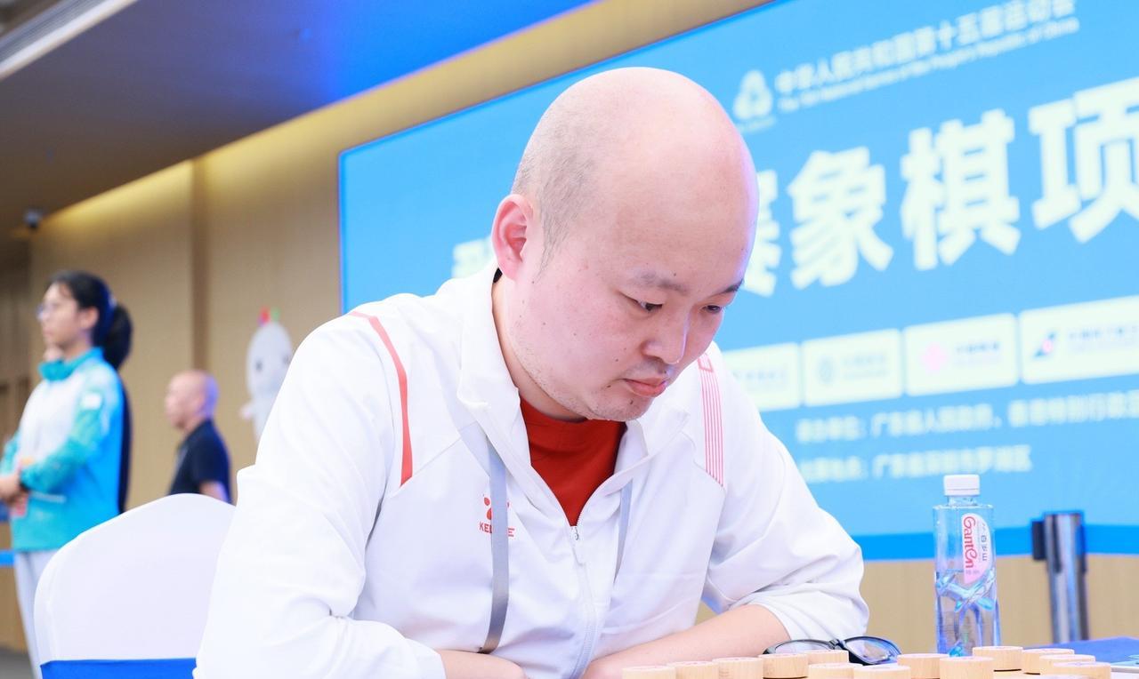 刘奕达夺冠，才溢有话说！同为律师，为何他没夺冠，原因是注册棋手失败！总算是让大