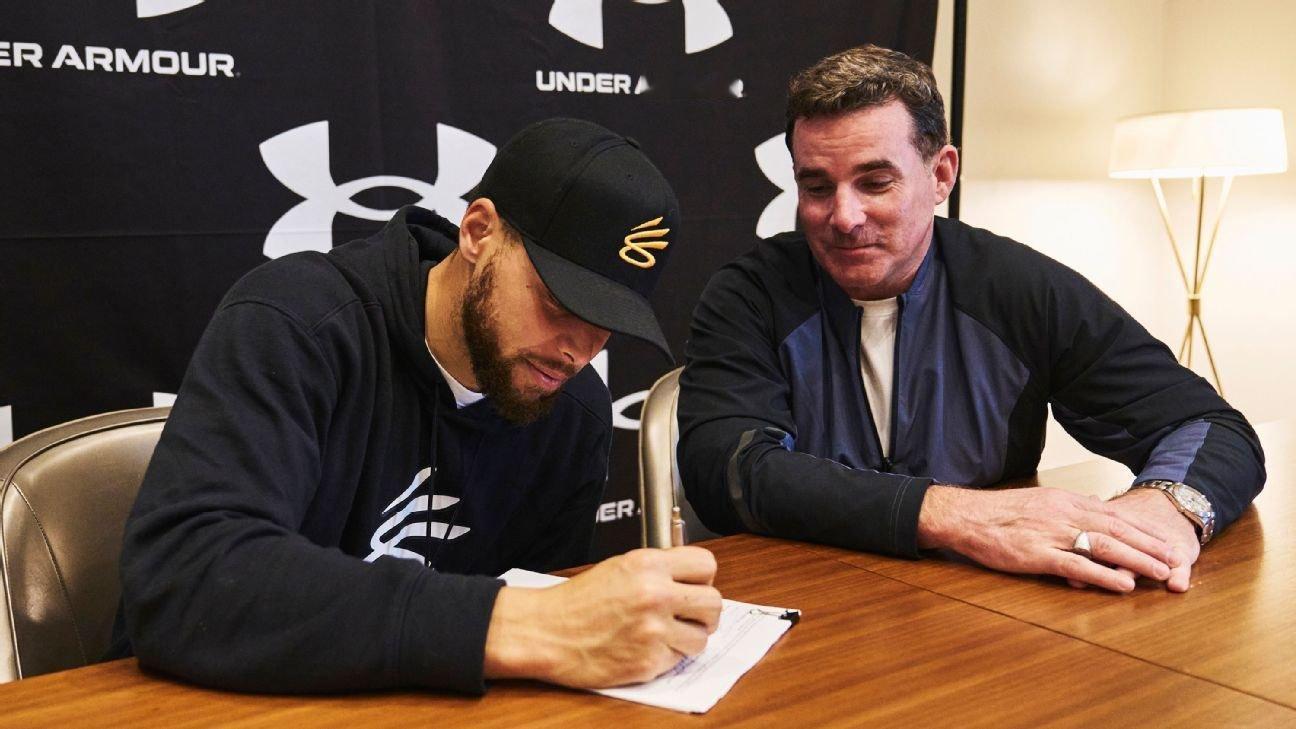 安德玛的天，要亮了！！！在安德玛最好的时候合作，合作后年年亏损，安德玛和库里终于