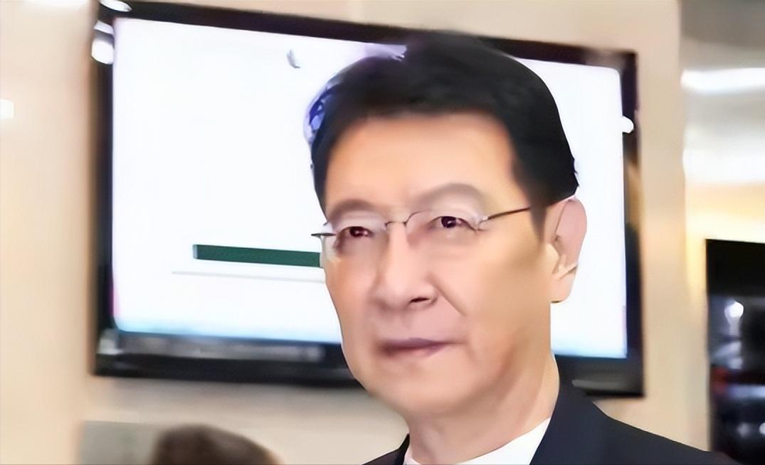 赵少康为什么对我们恨之入骨？可能就是因为在解放战争期间，他爸爸被解放军俘虏了两次