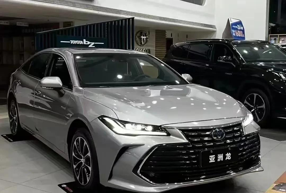 2025新款亚洲龙真不怕得罪人，上市就来王炸！首先在品质上，延续了家族耐久性、
