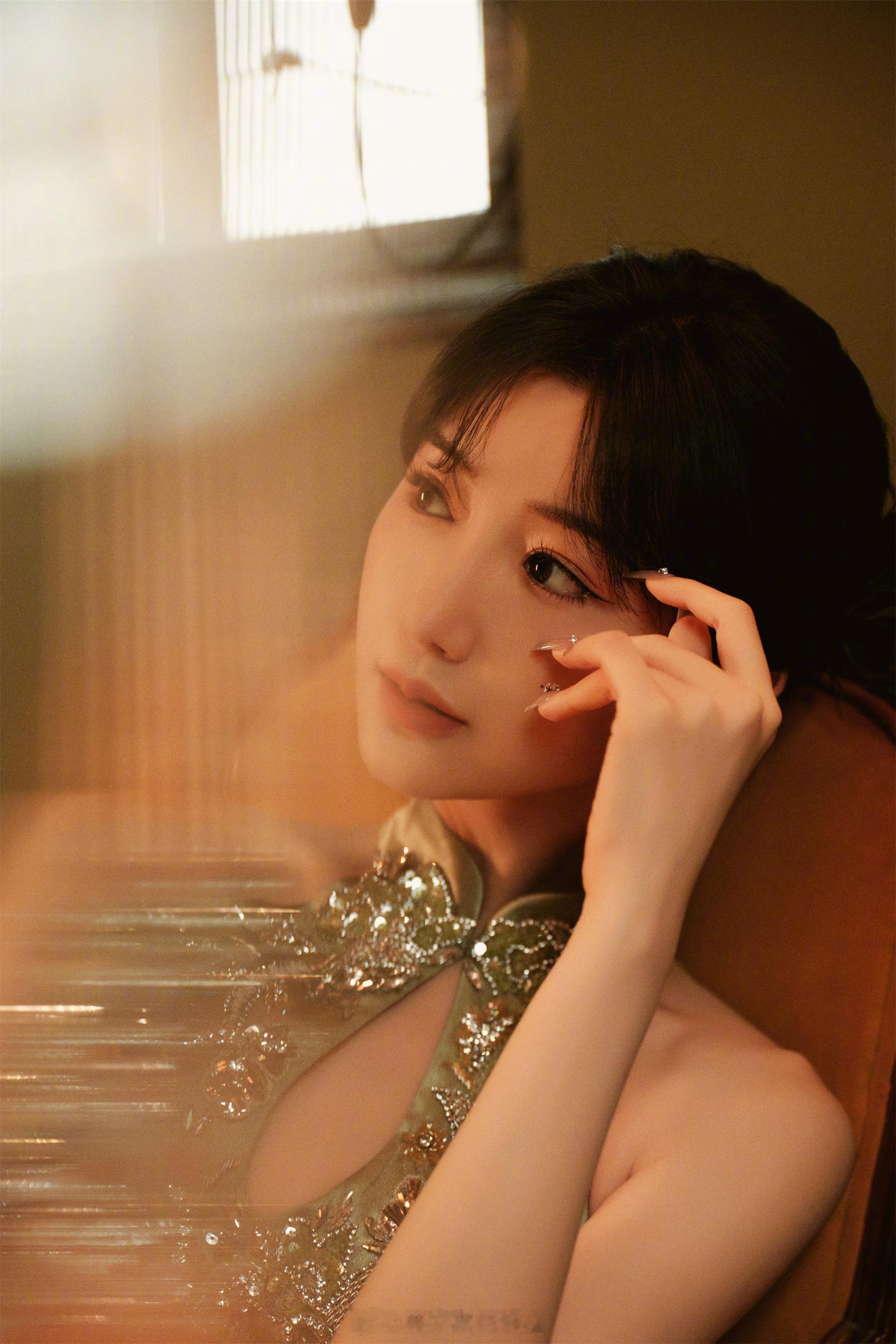 毛晓彤姐姐的毕业歌会礼​​​