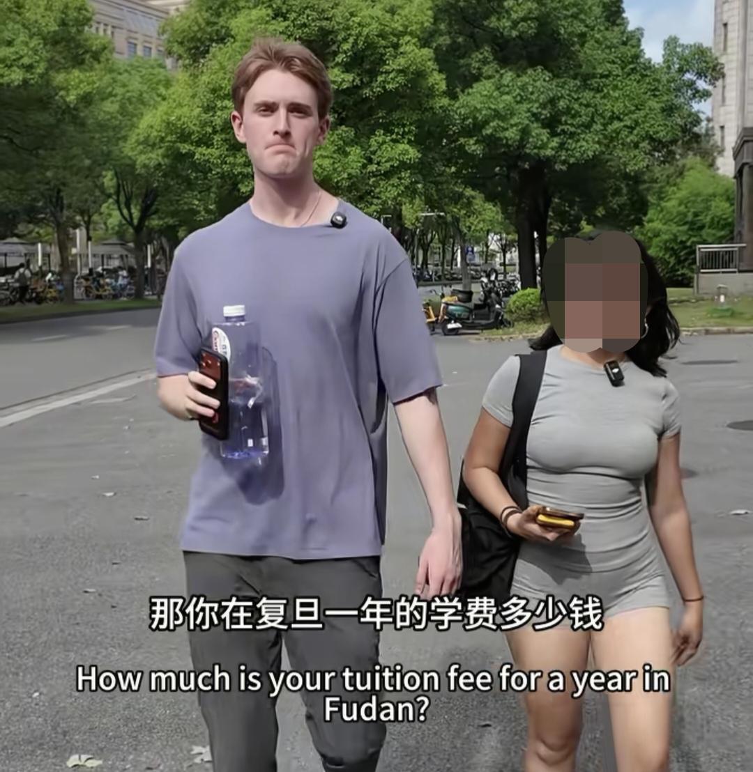王水牛约会日常，每一步都在精准算计之中。他会先约女生逛校园，名校+留学生光环让女