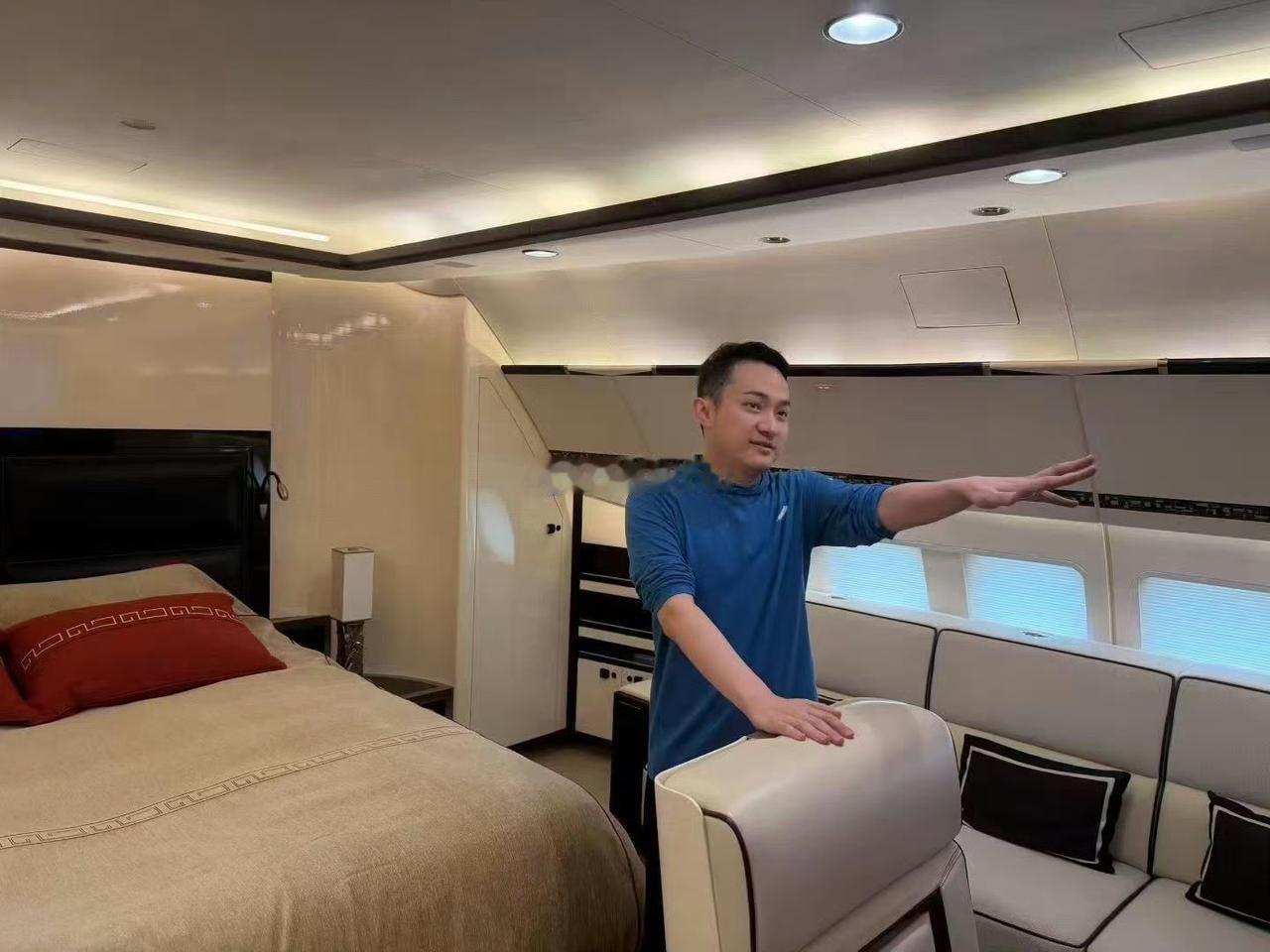 孙宇晨的专机空客A330，什么庞巴迪、湾流瞬间弱爆了。这架原本属于许家印的A33