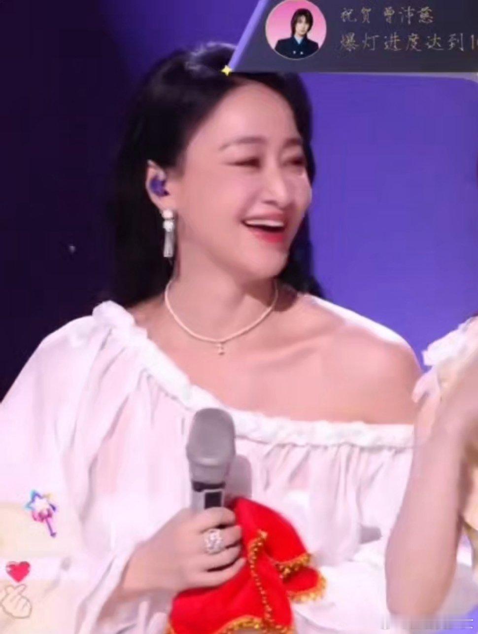 赵子琪没事我扛得住乘风2026嘴上说着没事，心里却默默扛下所有。赵子琪用一句