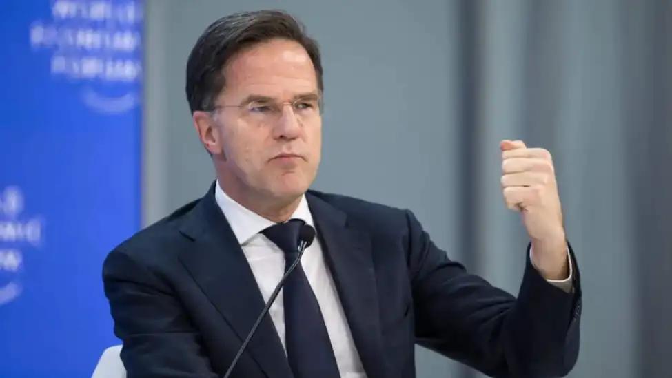 如果北约倒下了，在欧洲会出现俄罗斯一家独大的局面。亲俄与反俄国家重新洗牌，会再次