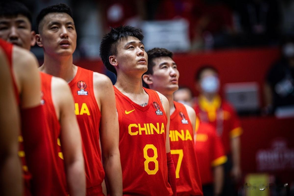 这样不懂礼貌的主教练，是不会赢球的！9月12日下午3点，亚运会男篮小组赛，中国