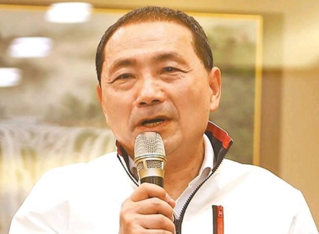 侯友谊力挺赖清德！在赖清德只能窝在岛内之后，侯友谊出来表态了！4月22日，侯友谊