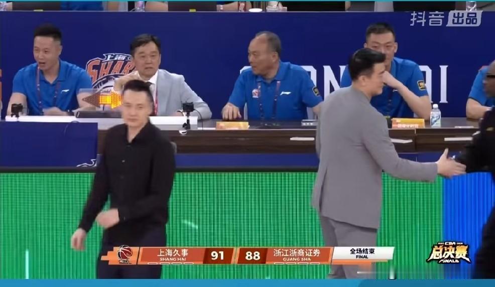 上海男篮主场91-88绝杀浙江广厦队，让我们看清5个事实。1、上海男篮第四节早