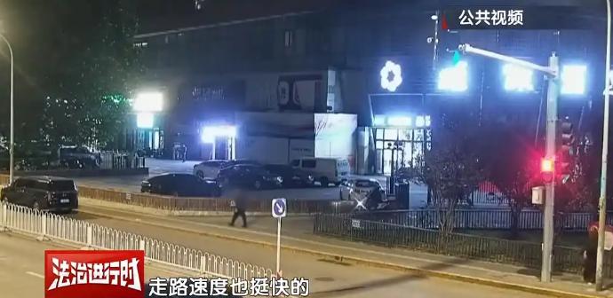 这得是受了多大的委屈啊！北京，一男子和妻子在家中发生矛盾争吵，男子一气之下摔门离