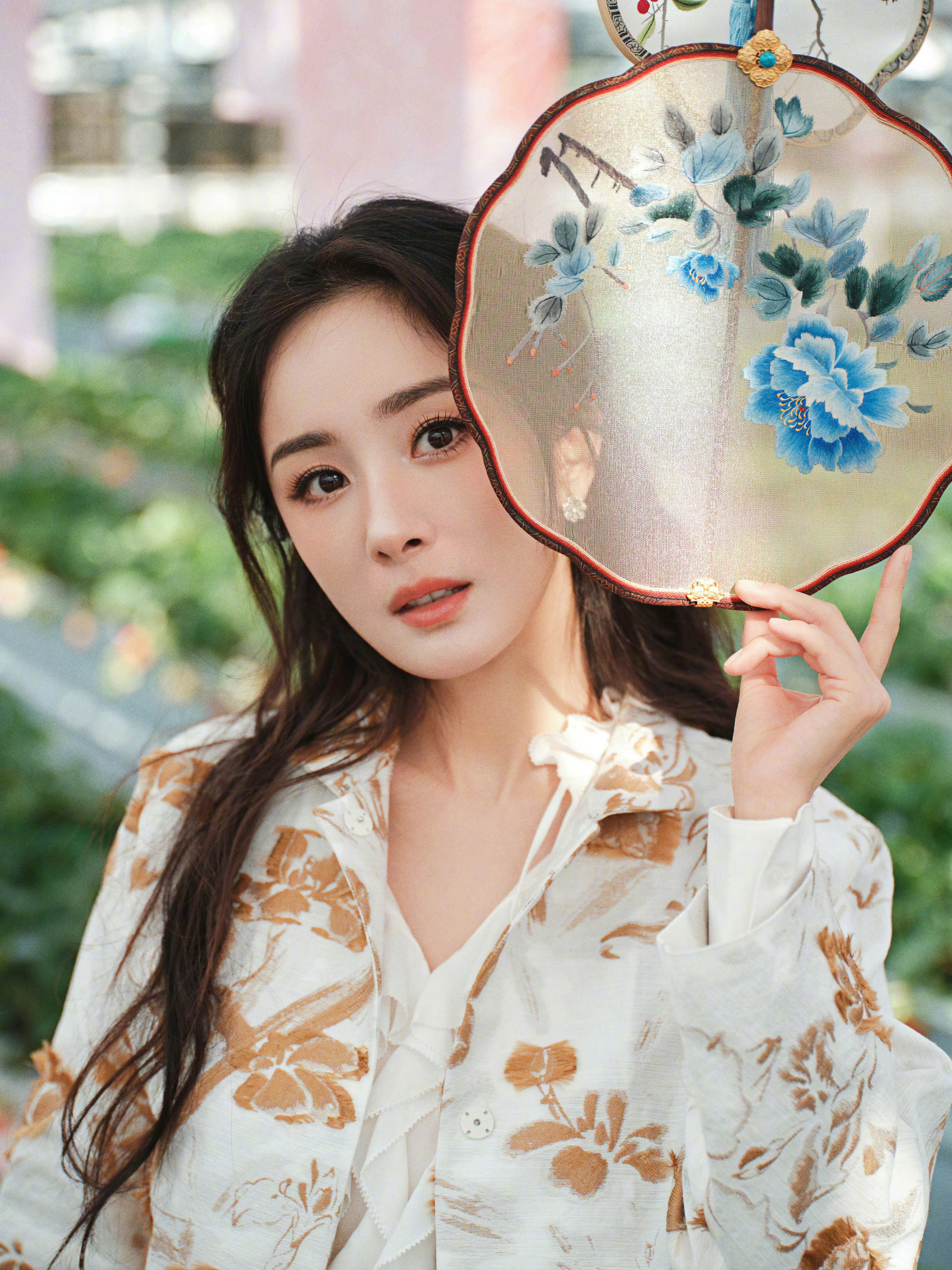 杨幂ym杨幂ELLE12连登浮光掠影与光同尘时间是最好的证明者早安胖