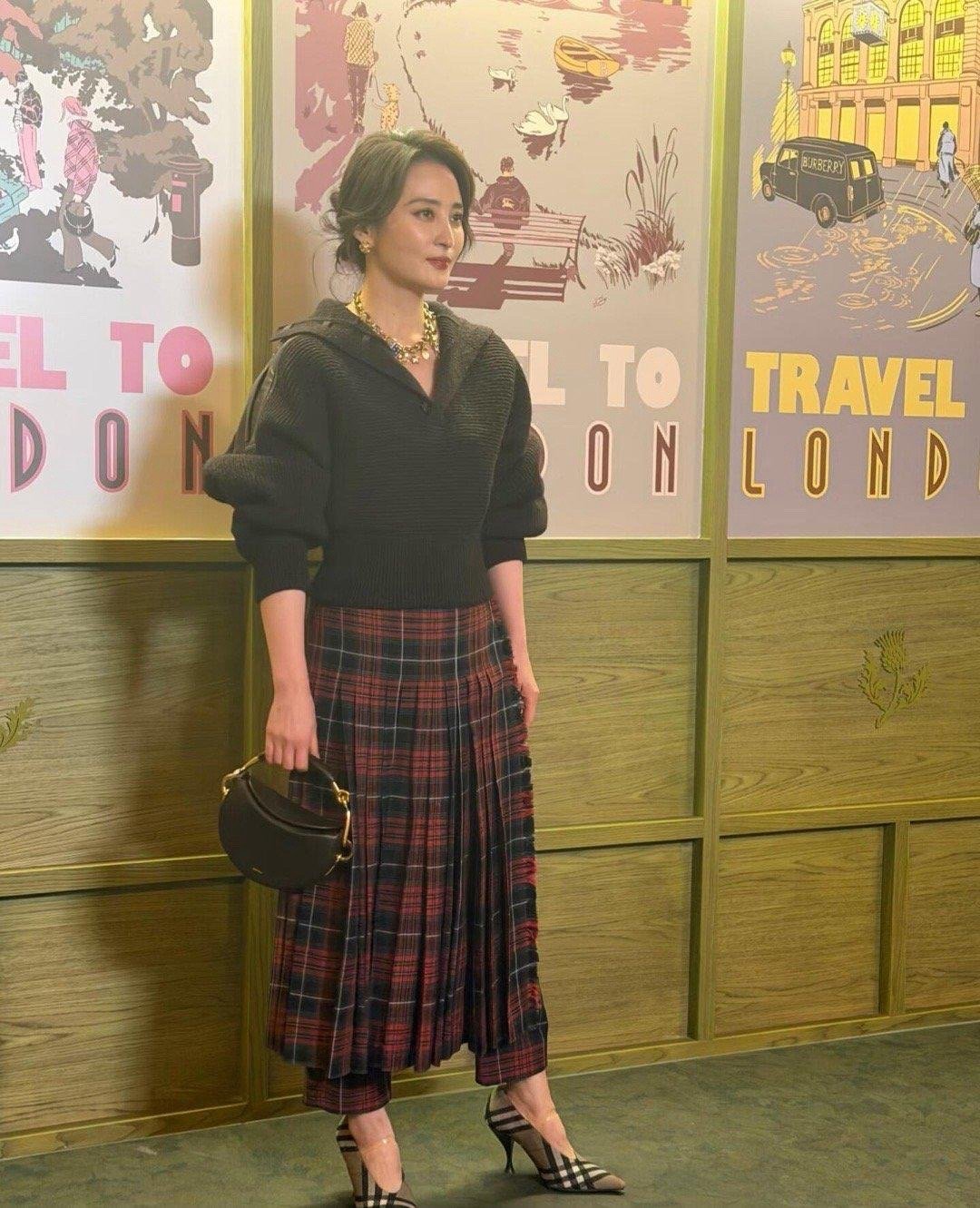 蒋勤勤生图，她真是顶级骨相美