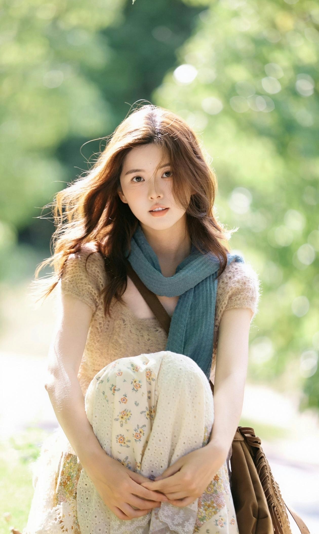 阳光下的少女，温柔如春风🌸🌸🌸少女的笑容甜系少女照看看气质女神的穿着