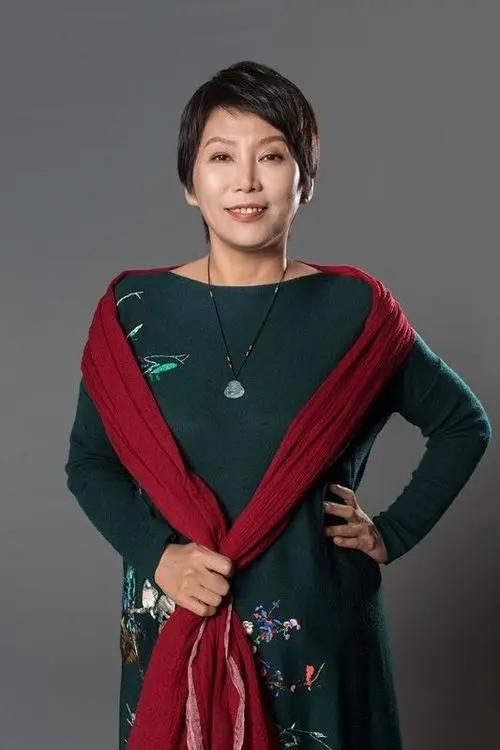 北京中医药大学曲黎敏教授在一次演讲时说“一旦得了癌症，越有钱的人死得越快。他们花