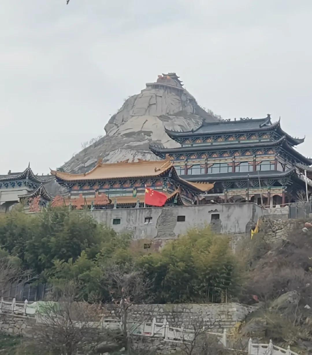 免费食宿免门票的南阳镇平五垛山景区你去过吗？主峰海拔1665米，据说比泰山还高，