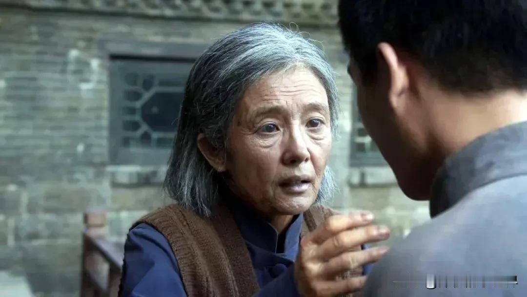 《生万物》3位女主结局：绣绣回到宁家，孤独而终；银子继承宁学祥遗产，跟铁头复合；