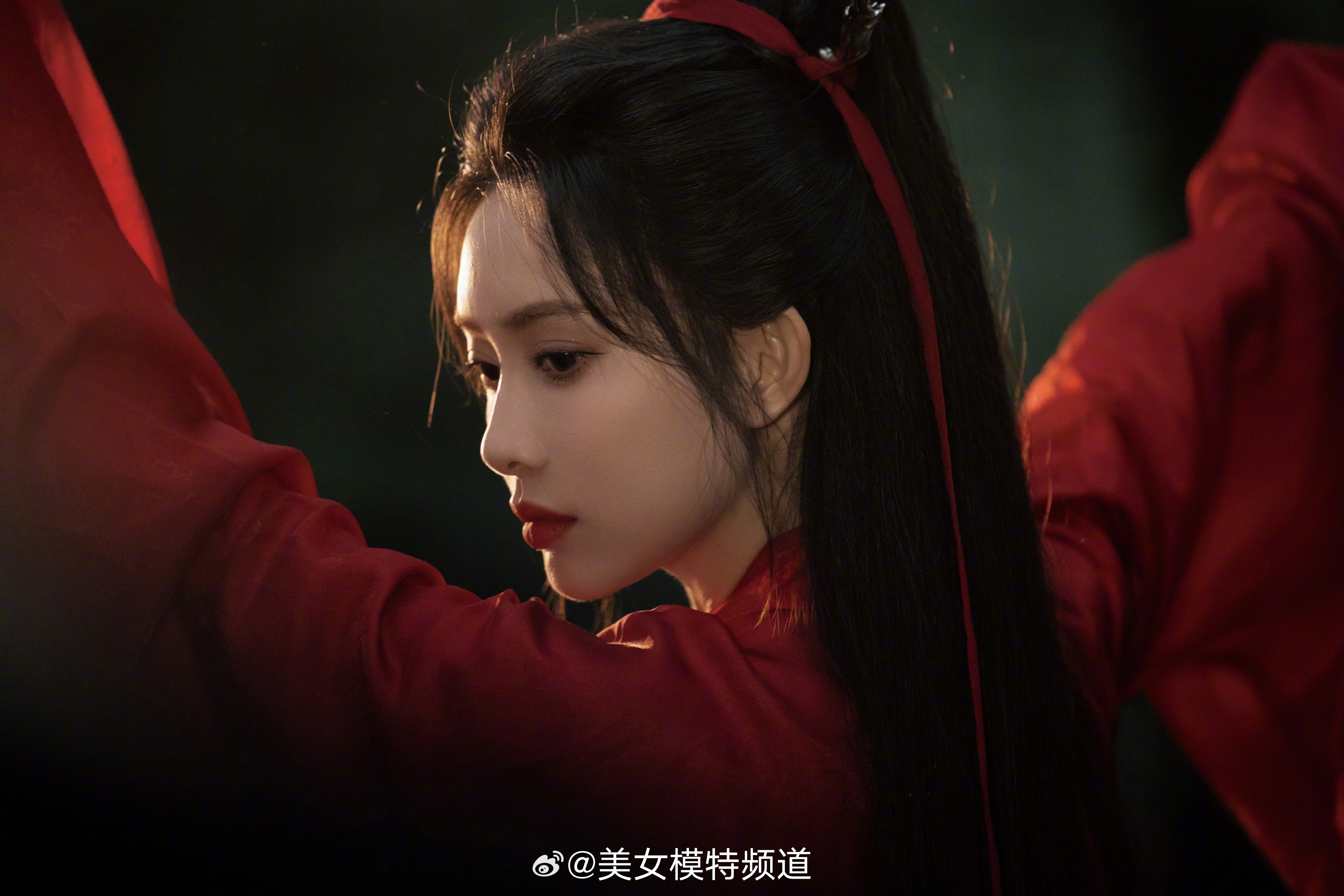 孟子义红衣古风​​​