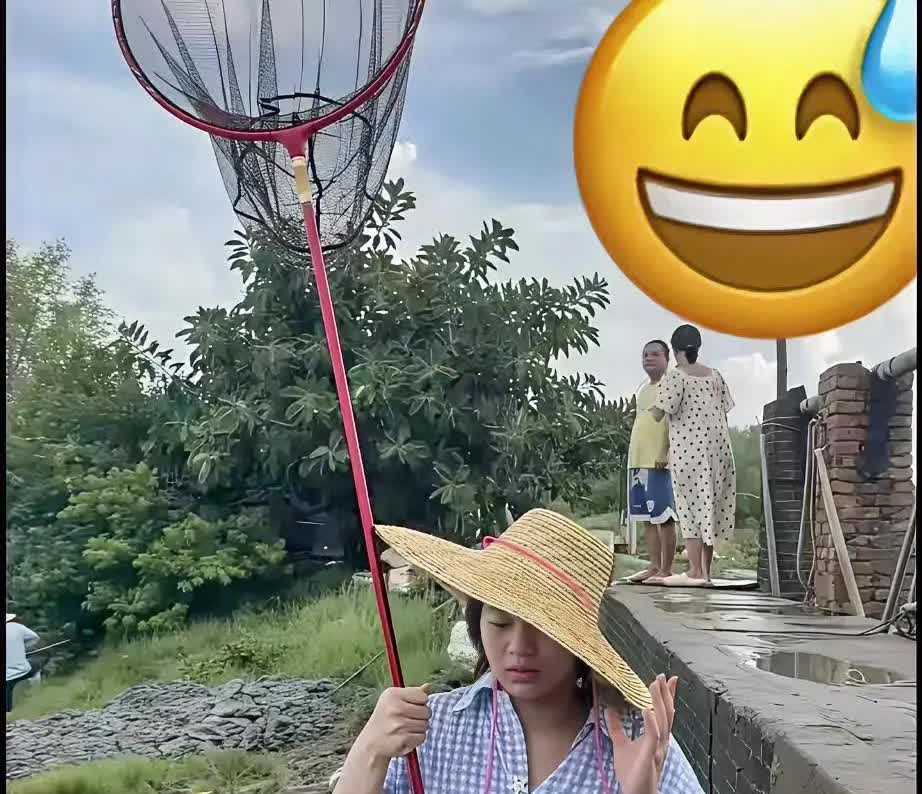 别骂全红婵了，我朋友老家和全红婵挨很近，她近距离看见过全红婵，她说：