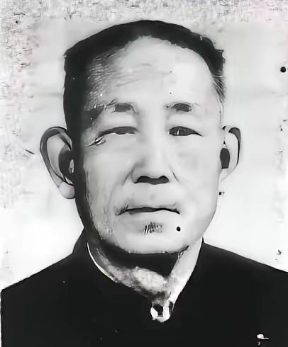 1944年，伪军旅长莫正民见日军大势已去，决定率部起义反正加入八路军，谁知这时，