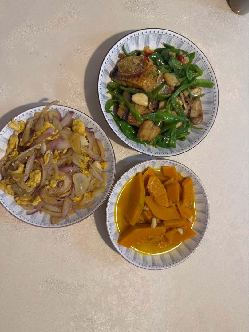 今天晚上，自己做的饭菜，简单又是一餐。生活碎片家常饭菜人间烟火​​​