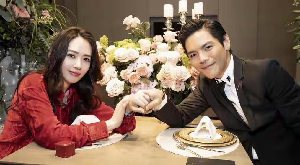 向太终于公开真相，打破郭碧婷嫁入豪门是被安排、当生育工具的传言。她当年一眼相中郭