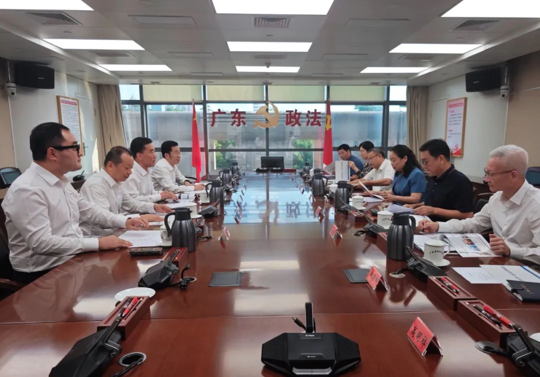 广东省委常委会见明阳董事长张传卫