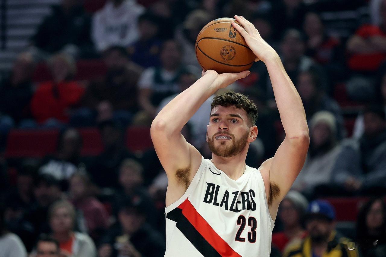 大家没有必要担心克林根会影响杨瀚森在开拓者的地位，克林根的上限最多就是卡佩拉或者