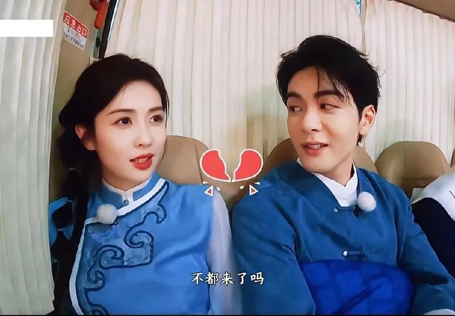 娱乐大瓜来咯！2025年刚开年，白鹿就爆火成顶流小花，靠甜美脸蛋和嗓音在乐坛