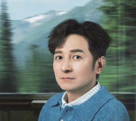 许久没有消息的李维嘉突然高调发文字里行间都是挑衅之意，并直接点名谢娜，这到底是