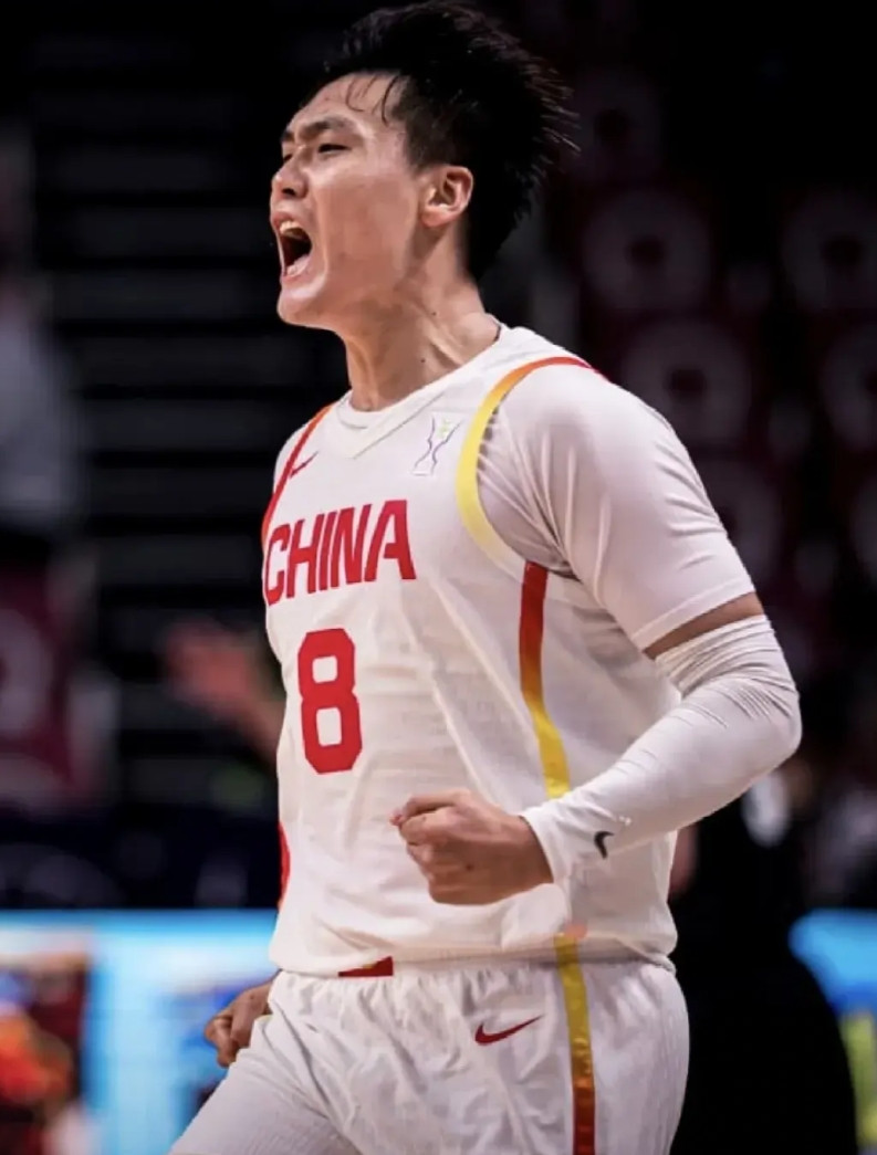 刘炜真应该感谢郭士强，一次亚洲杯之旅直接把赵睿再次激活了，本来都已经决定挂牌出售