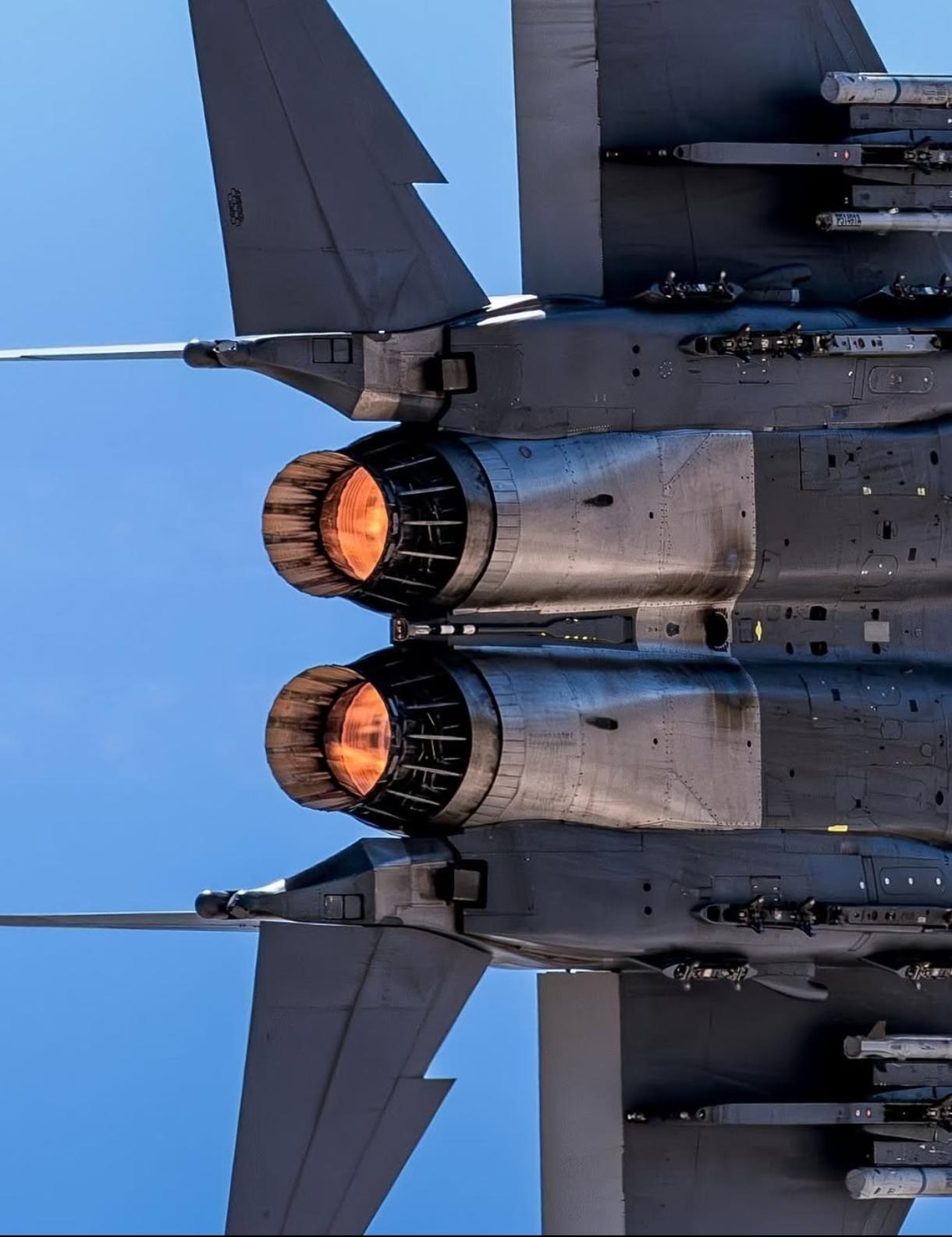 为什么F-15要强于苏-27？其实F-15攻击鹰诞生时，思路很简单——只打飞机，